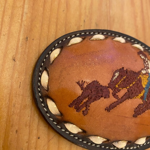 Tony Lama hand stitched leather rodeo calf roper belt buckle. - Picture 4 of 10